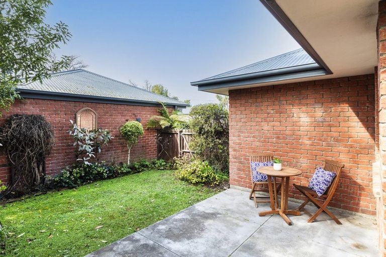 Photo of property in 72b Studholme Street, Somerfield, Christchurch, 8024