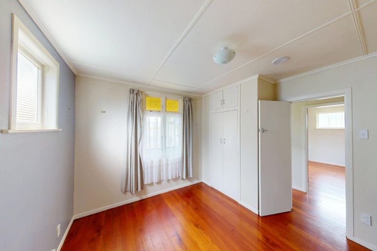 Photo of property in 36 Kawatiri Avenue, Gonville, Whanganui, 4501