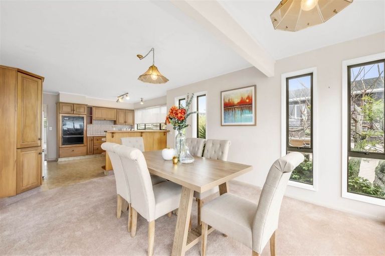 Photo of property in 34 Waller Avenue, Bucklands Beach, Auckland, 2012