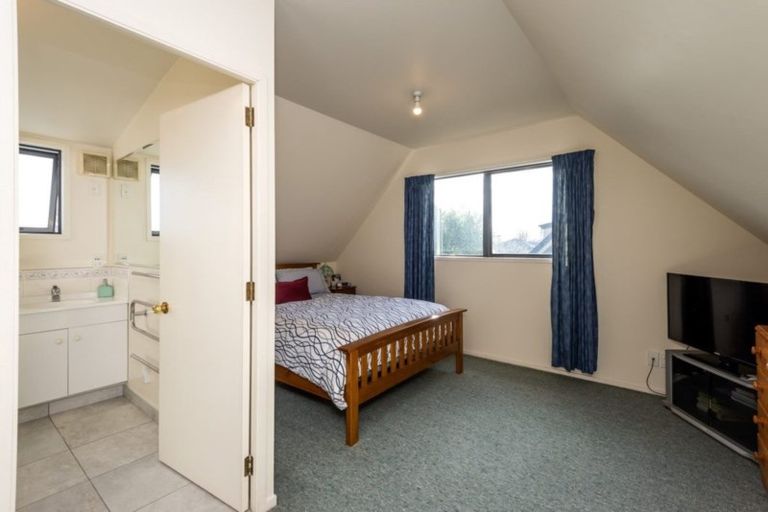 Photo of property in 48a Oxley Avenue, St Albans, Christchurch, 8014