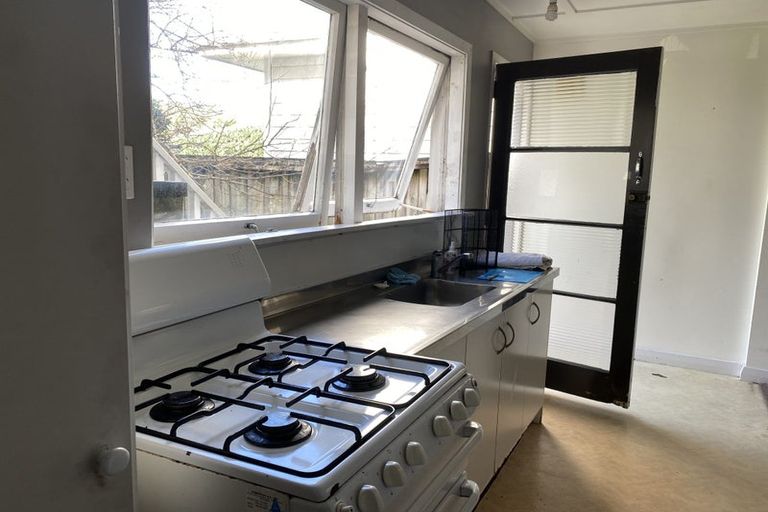 Photo of property in 18 Shoal Bay Road, Devonport, Auckland, 0624