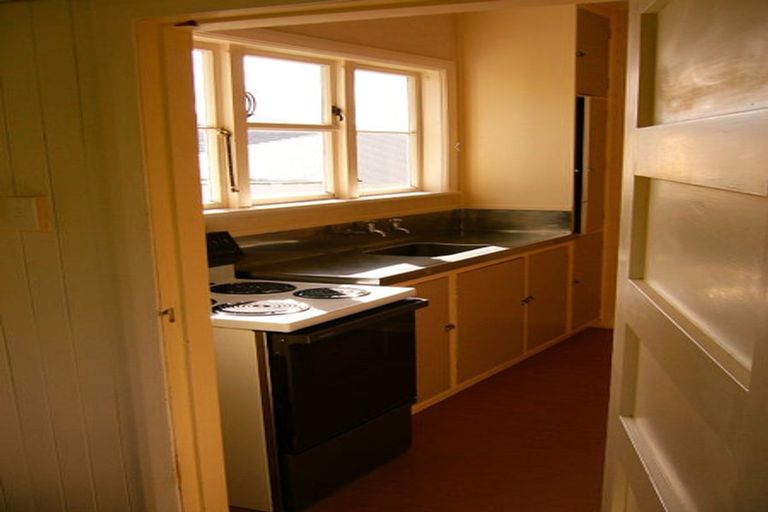 Photo of property in 66 Norton Park Avenue, Fairfield, Lower Hutt, 5011