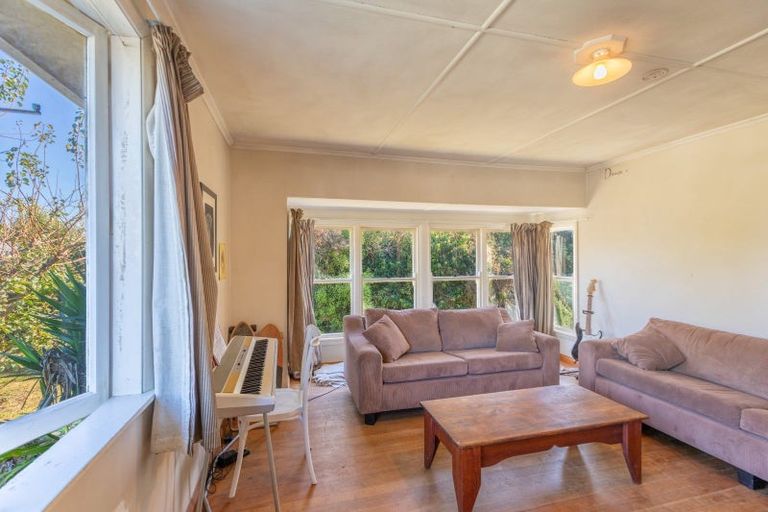 Photo of property in 1238 Cunningham Crescent, Mayfair, Hastings, 4122