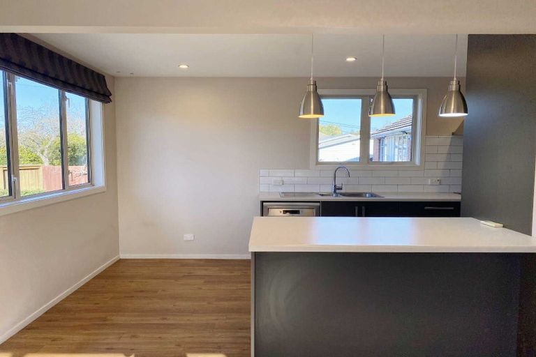 Photo of property in 33 Bellbrook Crescent, Shirley, Christchurch, 8013