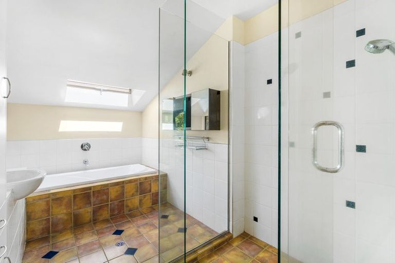 Photo of property in 97 Fendalton Road, Fendalton, Christchurch, 8014