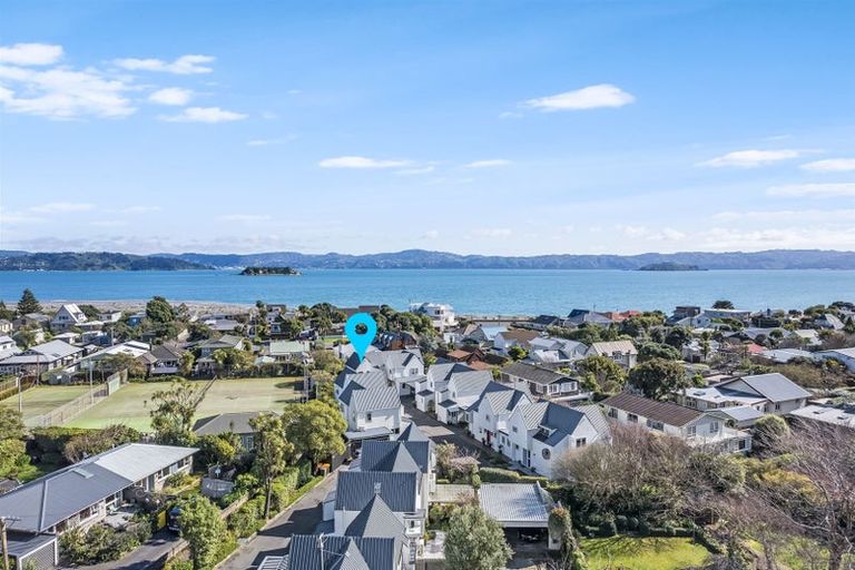 Photo of property in 7/354 Muritai Road, Eastbourne, Lower Hutt, 5013