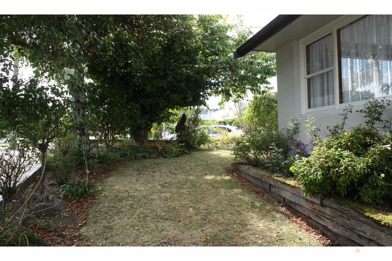 Photo of property in 27 Kowhai Street, Highfield, Timaru, 7910