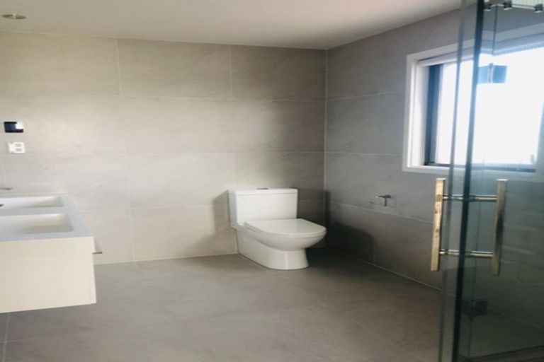 Photo of property in 66 Caldera Drive, Long Bay, Auckland, 0630