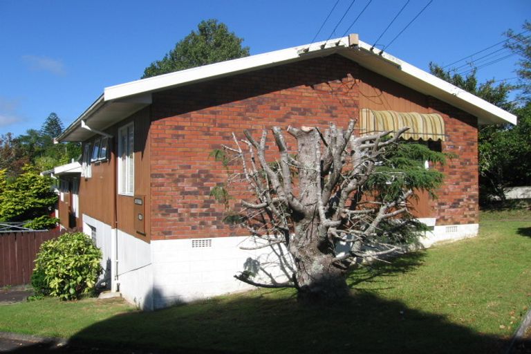 Photo of property in 1/24 Karaka Street, New Lynn, Auckland, 0600