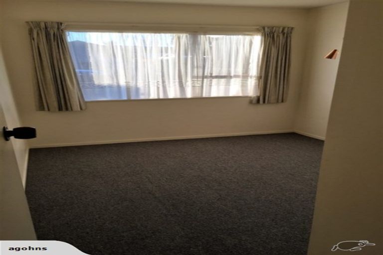 Photo of property in 4 Eversham Road, Mount Maunganui, 3116