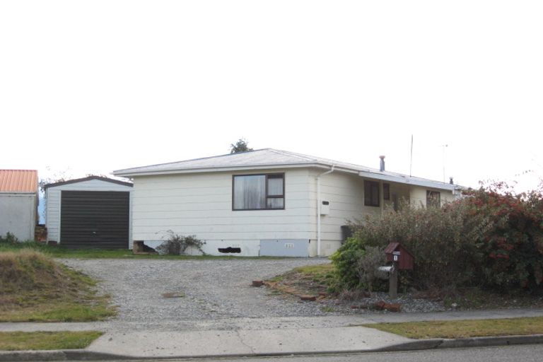 Photo of property in 1 Govan Drive, Te Anau, 9600