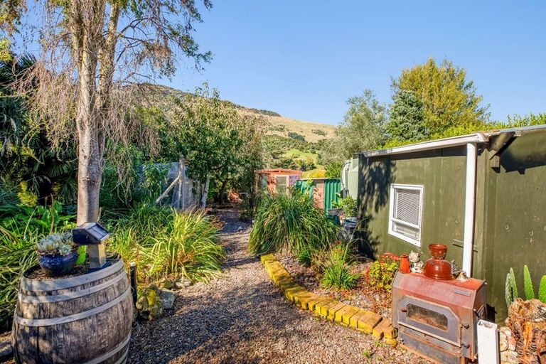 Photo of property in 4312 Christchurch Akaroa Road, Little River, 7591