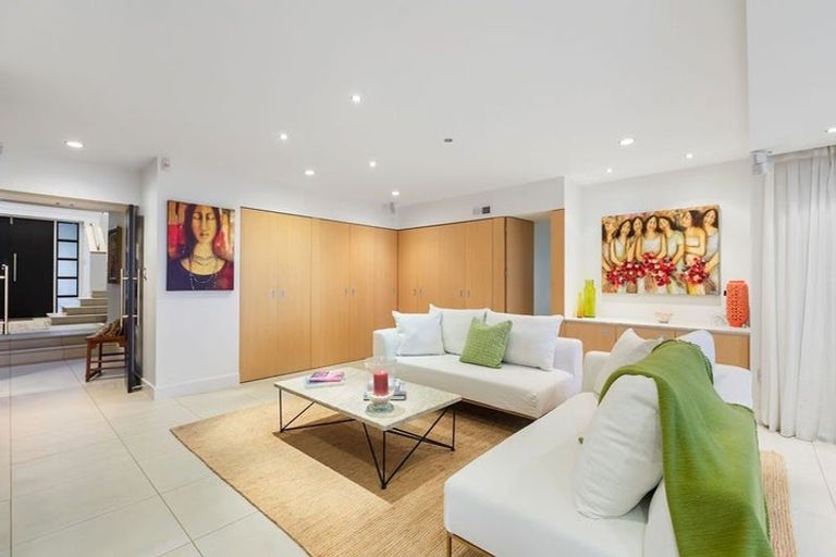 Photo of property in 28 Blomfield Spa, Takapuna, Auckland, 0622