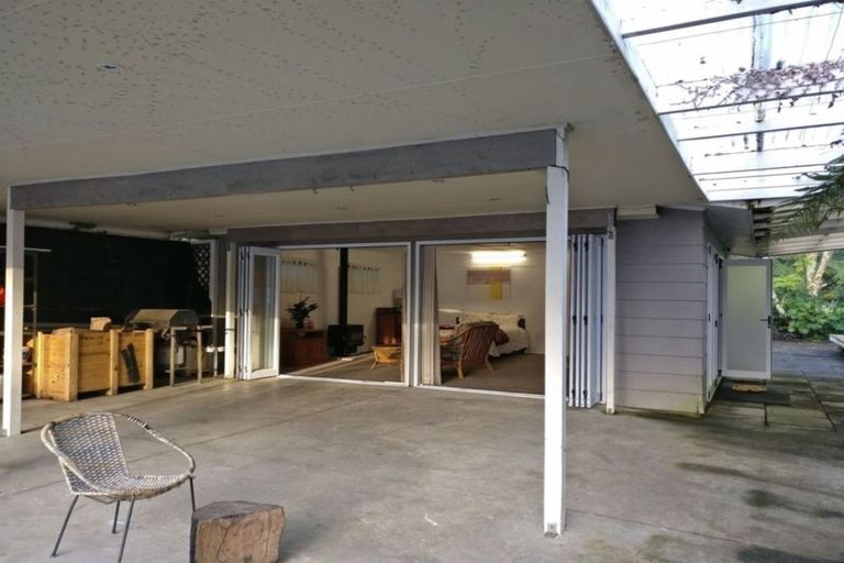 Photo of property in 65 Golding Road, Pukekohe, 2677