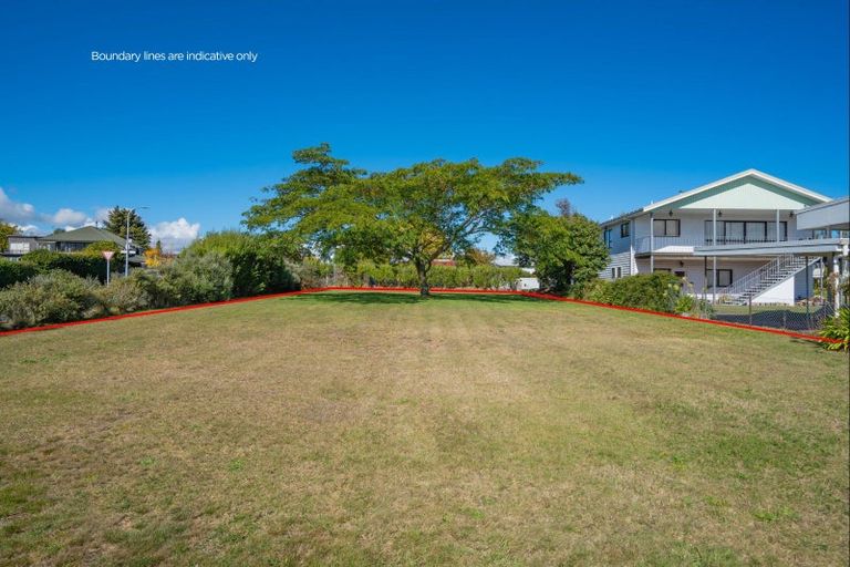 Photo of property in 97 Wharewaka Road, Wharewaka, Taupo, 3330