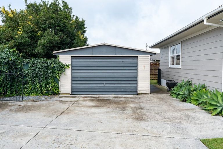 Photo of property in 70 Livingstone Avenue, Nawton, Hamilton, 3200