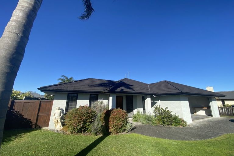 Photo of property in 10 Somerton Drive, Huntington, Hamilton, 3210