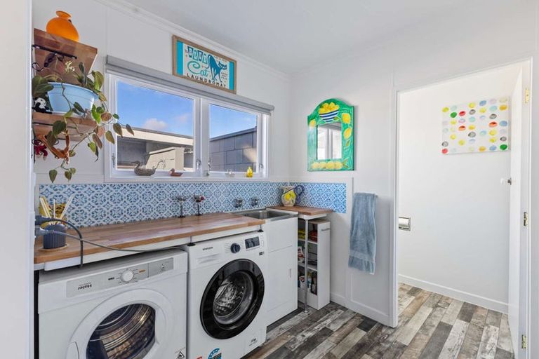 Photo of property in 5 Glanville Road, Stratford, 4332