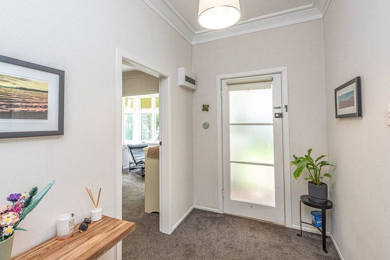 Photo of property in 10 Godwin Crescent, College Estate, Whanganui, 4500