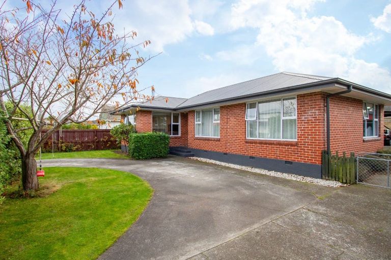 Photo of property in 27 Patrick Street, Mairehau, Christchurch, 8013