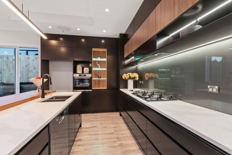 Photo of property in 36 Celestial Crescent, Orewa, 0931