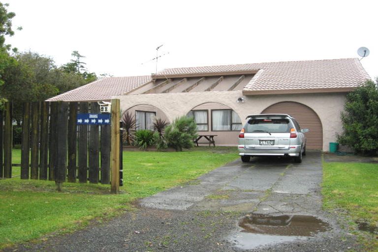 Photo of property in 1/40 Park Estate Road, Rosehill, Papakura, 2113