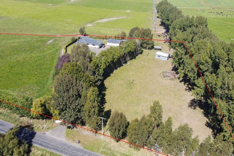 Photo of property in 423 Oringi Road, Dannevirke, 4972