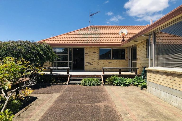 Photo of property in 25 Mission View Drive, Northpark, Auckland, 2013
