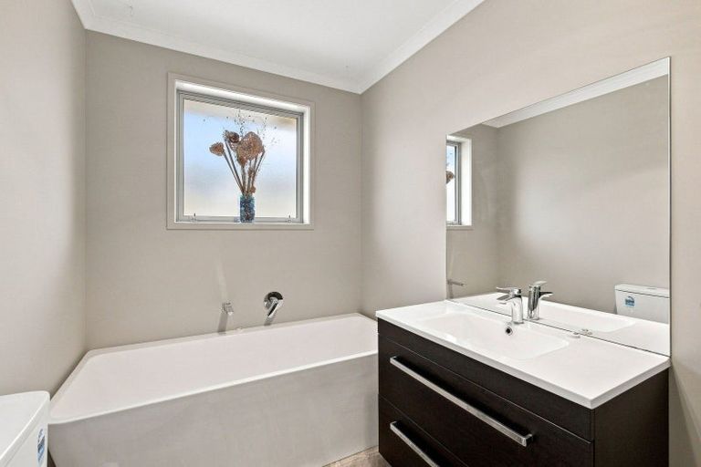 Photo of property in 18 Simon Street, Tawhero, Whanganui, 4501