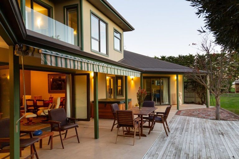 Photo of property in 328 Fabians Road, Morison Bush, Greytown, 5794