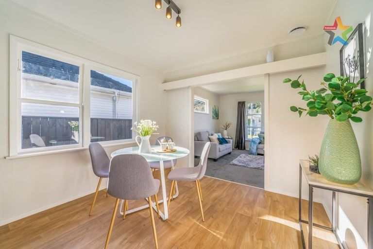 Photo of property in 7 Ruthven Road, Wainuiomata, Lower Hutt, 5014