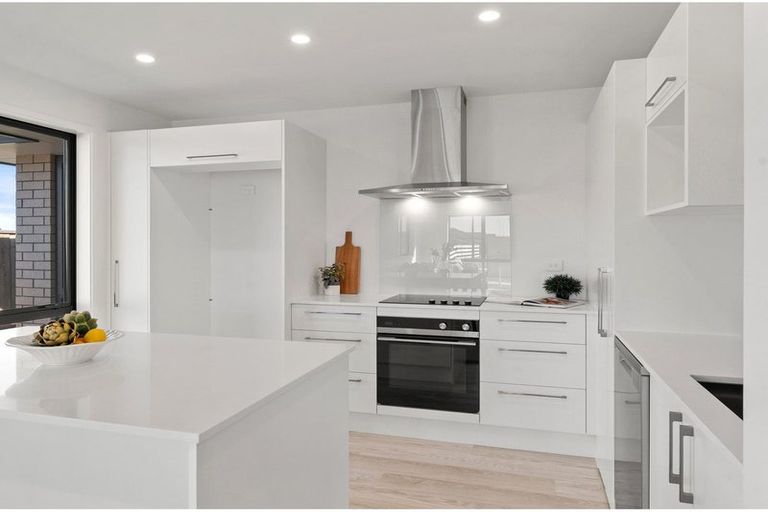 Photo of property in 27 Stackwood Avenue, Woodend, 7691