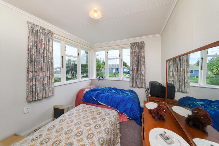 Photo of property in 28 Ahuru Street, Marton, 4710