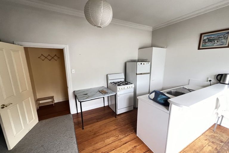 Photo of property in 5/20 Hay Street, Oriental Bay, Wellington, 6011