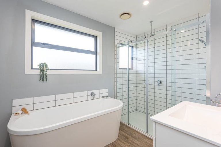 Photo of property in 20 Toorak Avenue, Avonhead, Christchurch, 8042