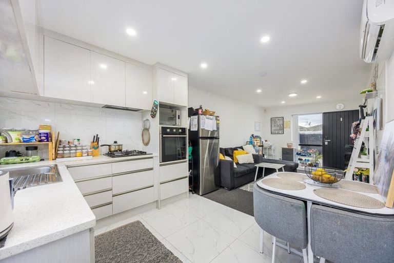 Photo of property in 23f Motatau Road, Papatoetoe, Auckland, 2025