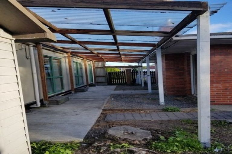 Photo of property in 8a Newnham Terrace, Upper Riccarton, Christchurch, 8041