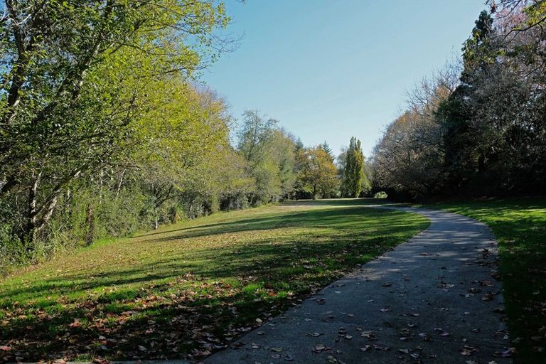 Photo of property in 59a Glen Lynne Avenue, Queenwood, Hamilton, 3210