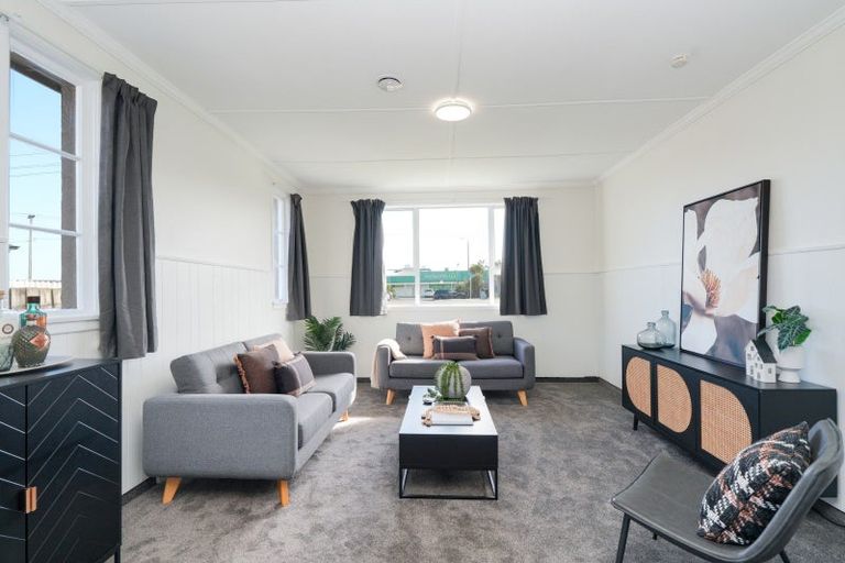 Photo of property in 327 North Road, Waikiwi, Invercargill, 9810
