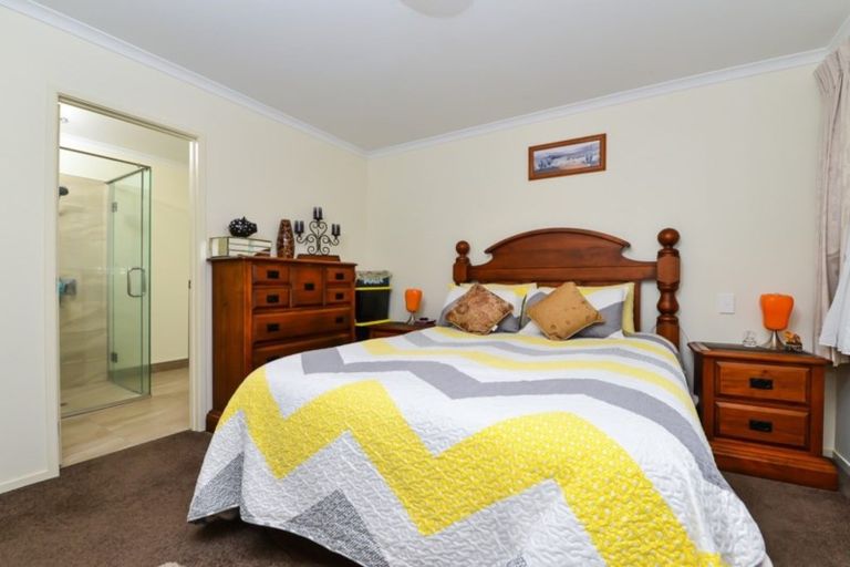 Photo of property in 26 Glaisdale Crescent, Flagstaff, Hamilton, 3210