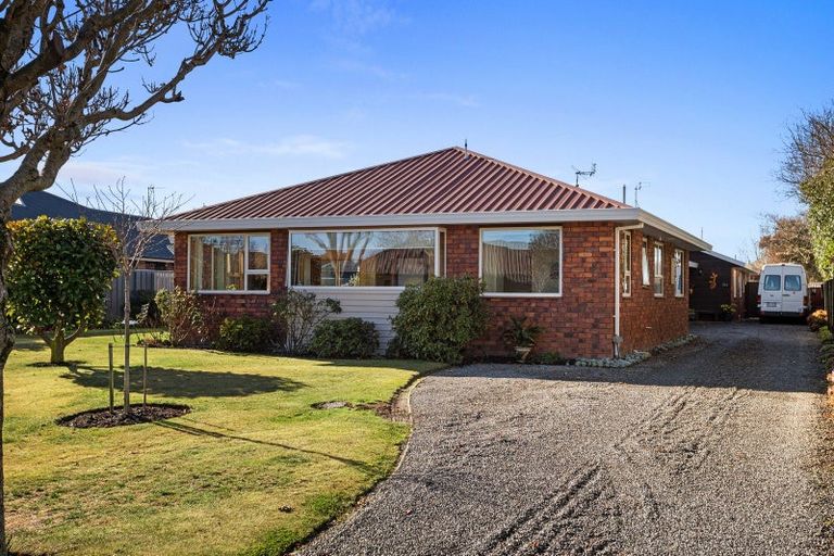 Photo of property in 15 Windsor Court, Rangiora, 7400