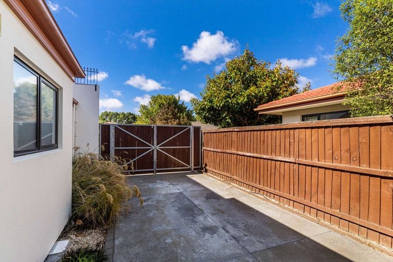 Photo of property in 5 Mica Place, Northwood, Christchurch, 8051