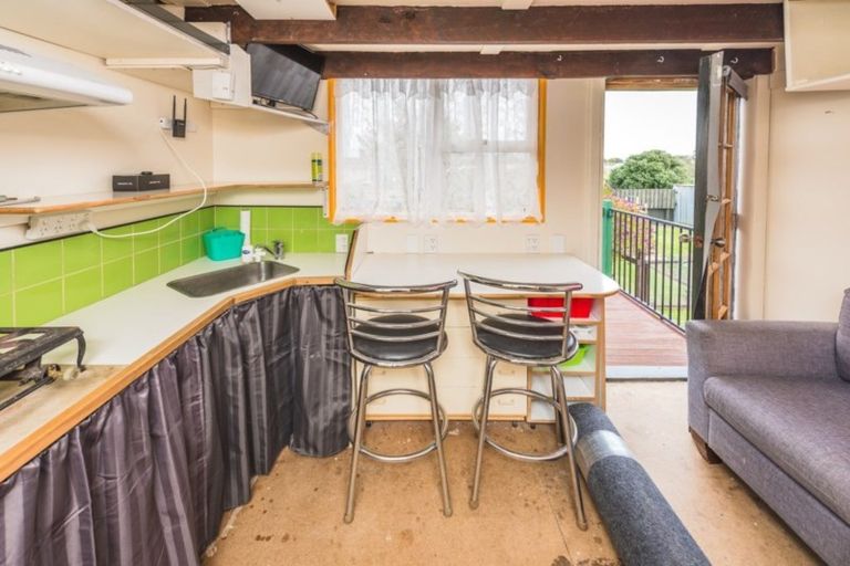 Photo of property in 7 Waitote Street, Castlecliff, Whanganui, 4501