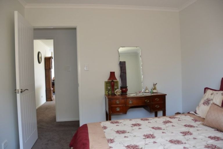 Photo of property in 1 Baccata Lane, Dannevirke, 4930