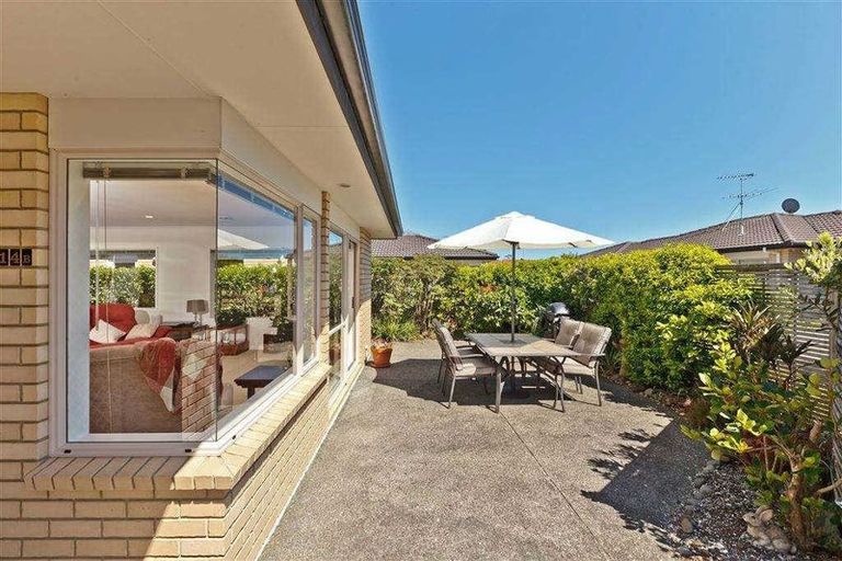 Photo of property in 2/14 Milton Road, Orewa, 0931