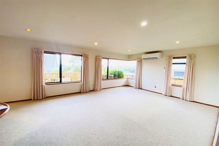 Photo of property in 19 Vaucluse Drive, Nukuhau, Taupo, 3330