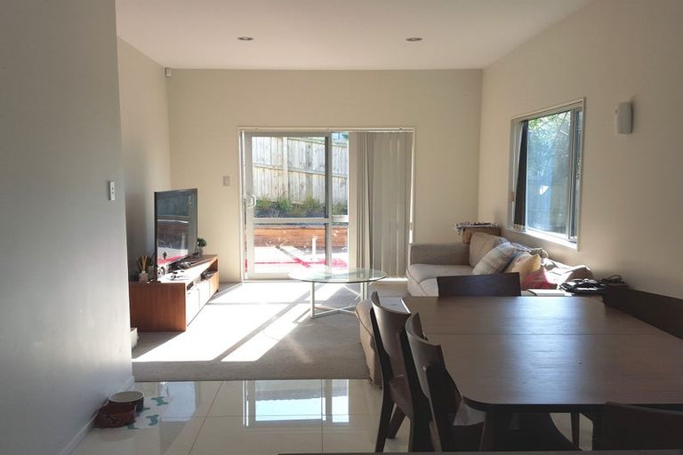 Photo of property in 203c Don Buck Road, Massey, Auckland, 0614