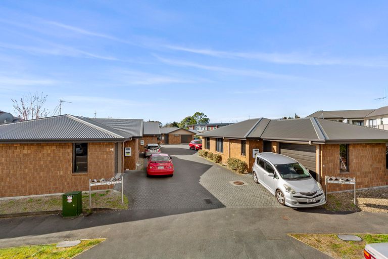 Photo of property in 4/31 Jones Crescent, Melville, Hamilton, 3206