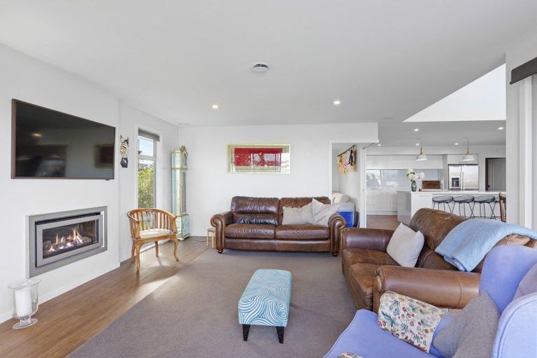 Photo of property in 13 Waterton Point, Huntingdon, Ashburton, 7774