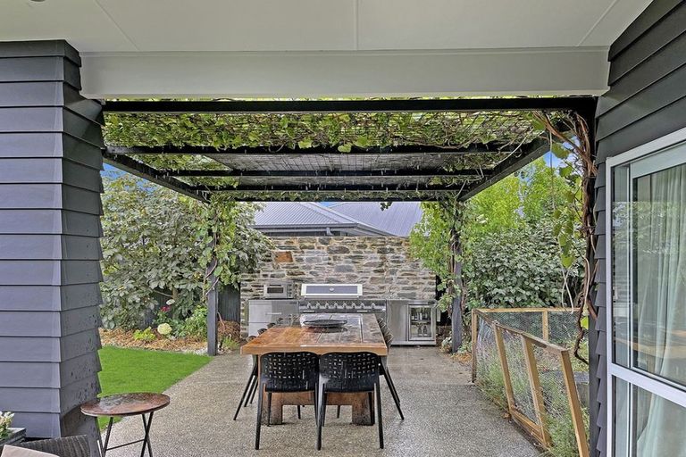 Photo of property in 15 Rhoboro Road, Twizel, 7901